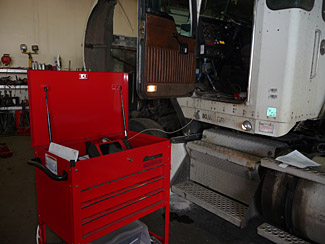 diagnosing truck