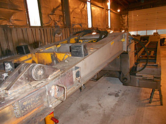 Heavy duty lowboy hydraulic gooseneck fabrication